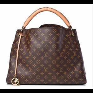 LV Artsy monogram